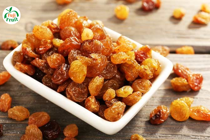 ĂN NHO KHÔ CÓ TÁC DỤNG GÌ?